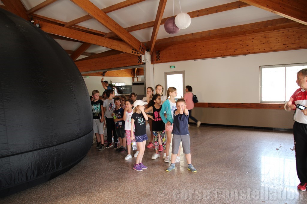 Inauguration du planétarium mobile numérique du Club à Travo Ventiseri